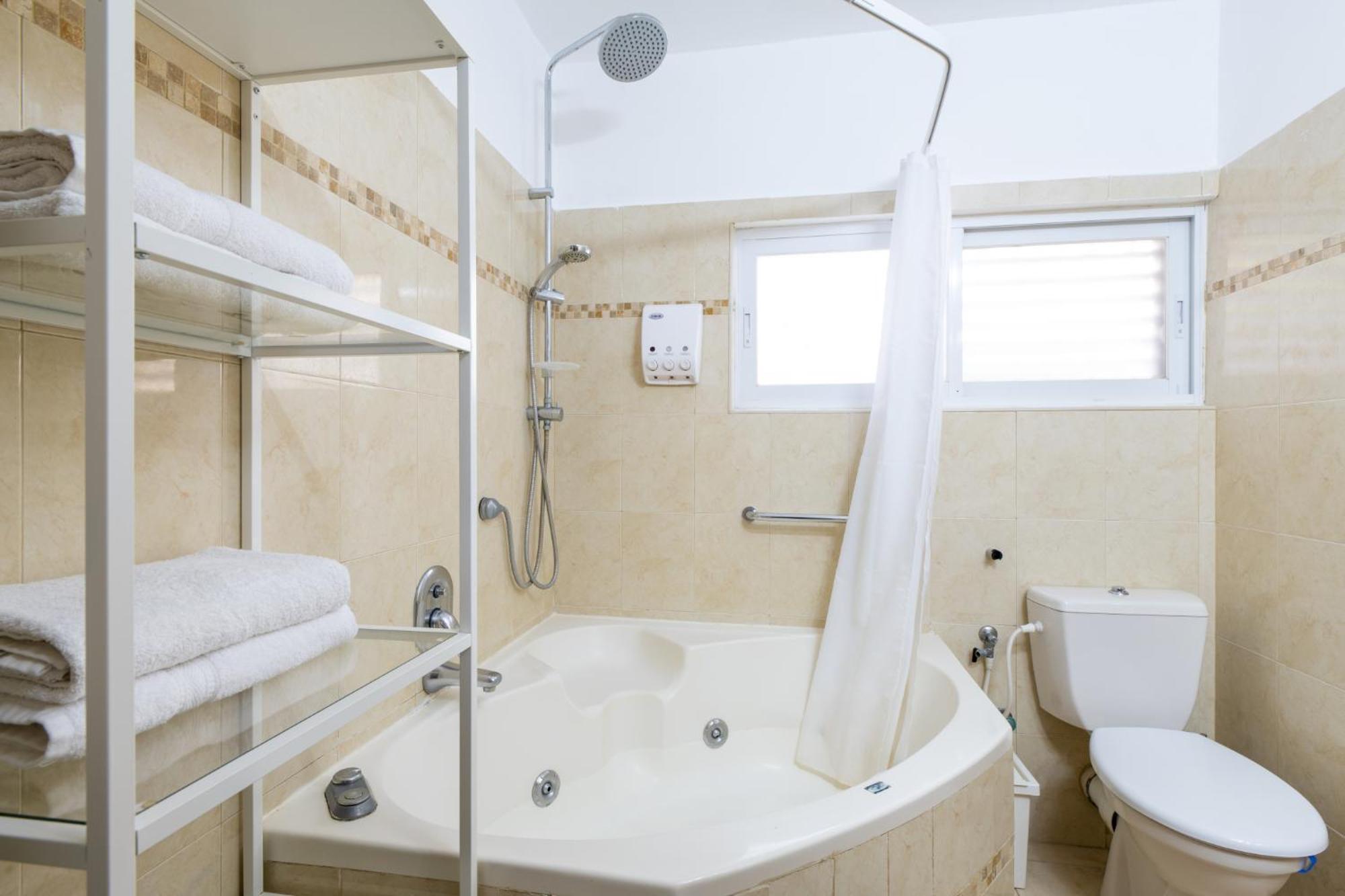 Yagen Boutique Apartments Haifa Szoba fotó